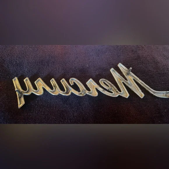 Vintage Mercury Cougar Car Emblem - Picture 2 of 5
